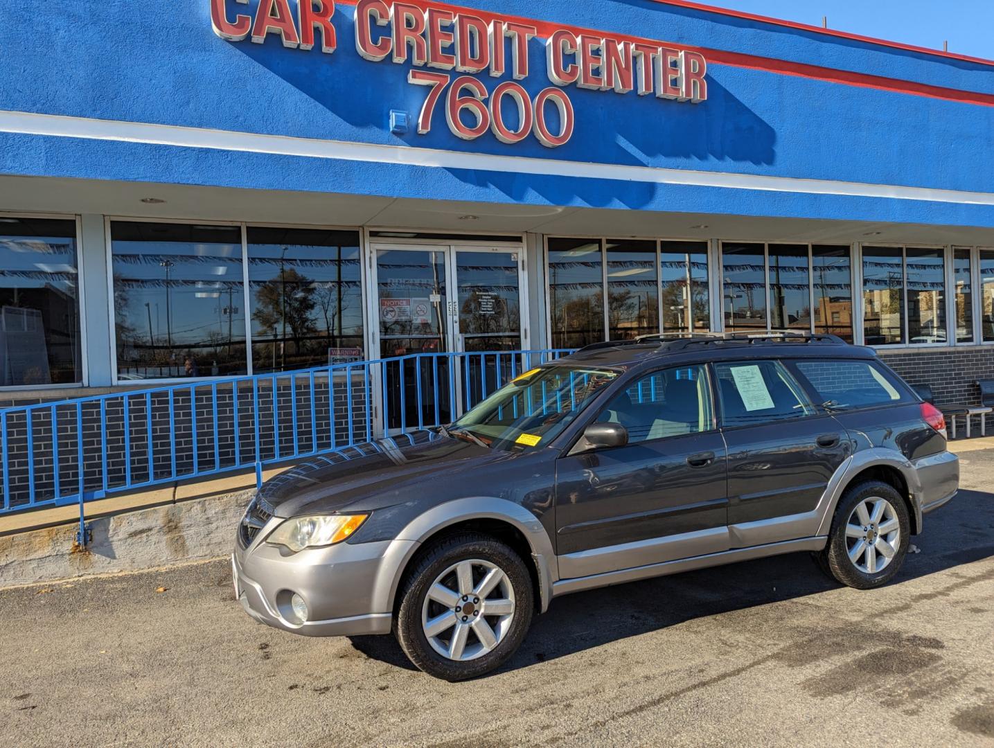 2009 GRAY Subaru Outback 2.5i (4S4BP61C097) with an 2.5L H4 SOHC 16V engine, 4-Speed Automatic transmission, located at 7600 S Western Ave., Chicago, IL, 60620, (773) 918-3980, 0.000000, 0.000000 - Photo#1